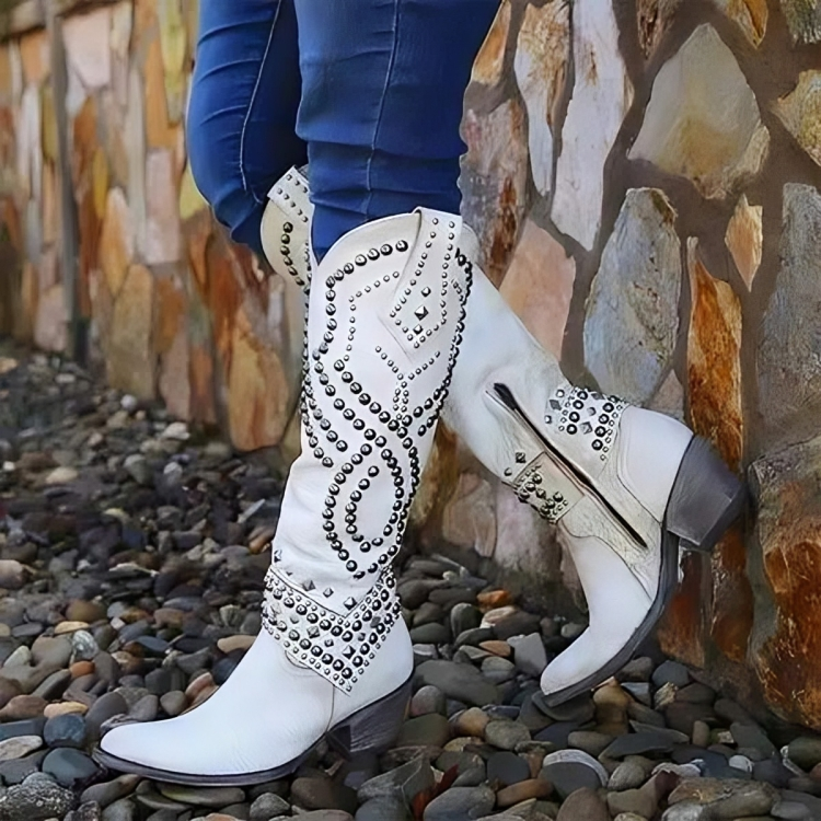 Montserrat | botas camperas hasta la rodilla con tachuelas
