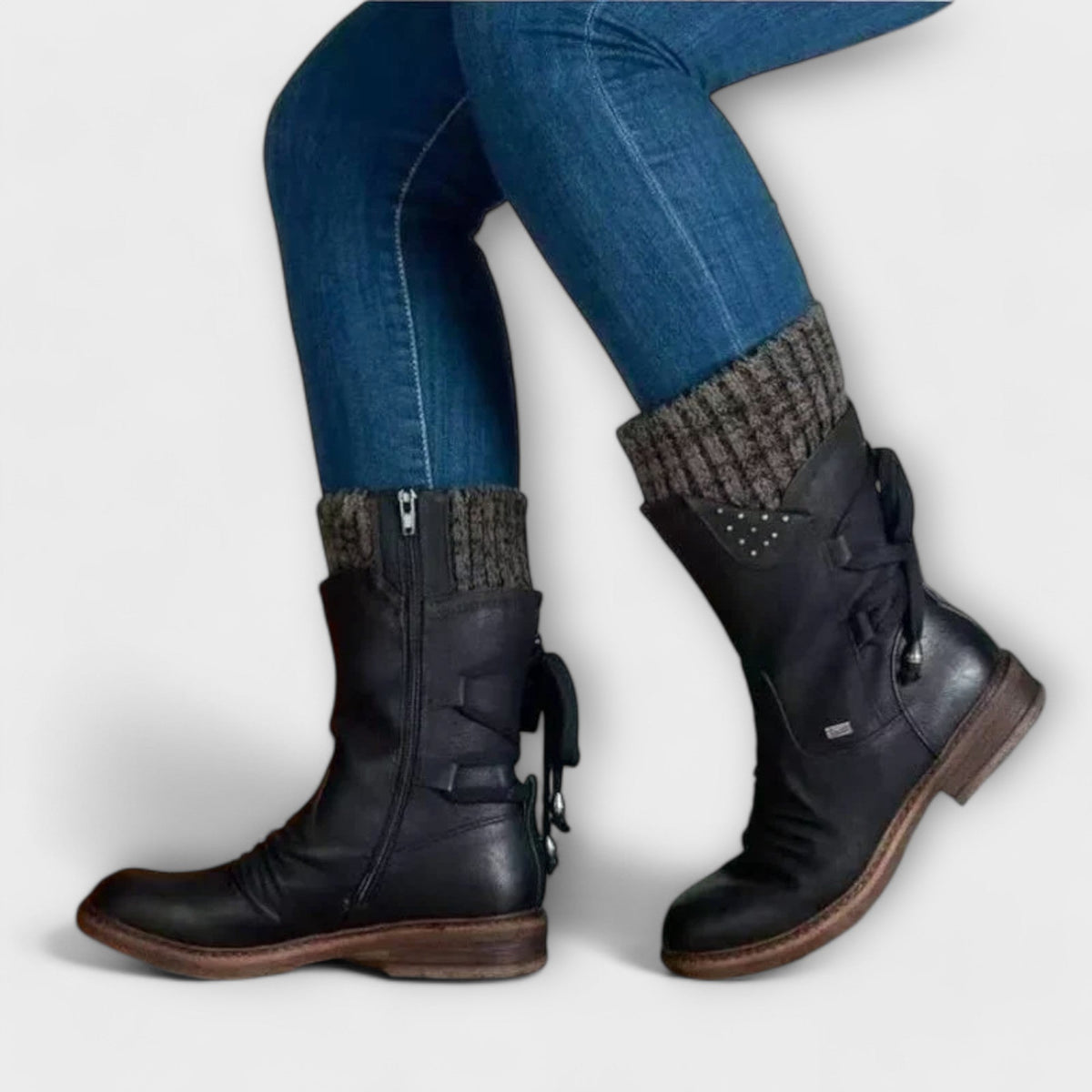 Mercedes | botas de media caña con puño tipo calcetín y cordones atrás