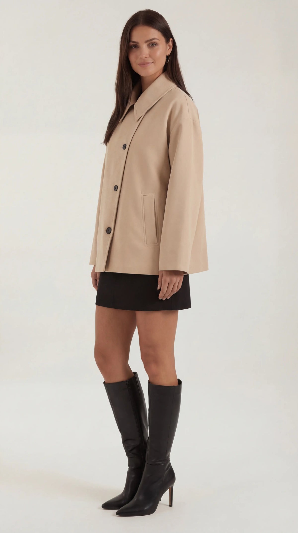Rosa | abrigo oversized con botón asimétrico y bolsillos