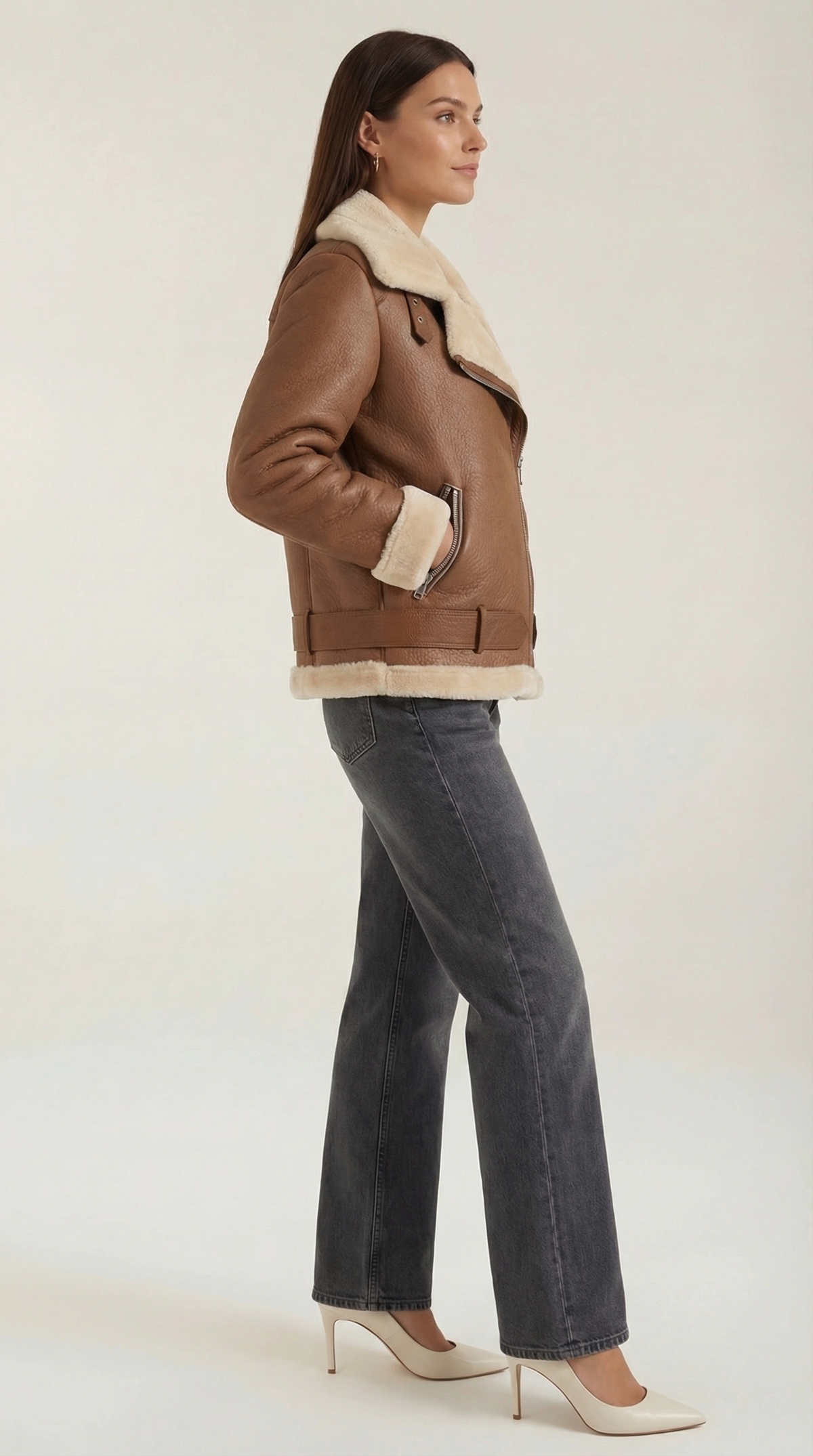 Ana | chaqueta con cinturón en el bajo y detalles de cremallera