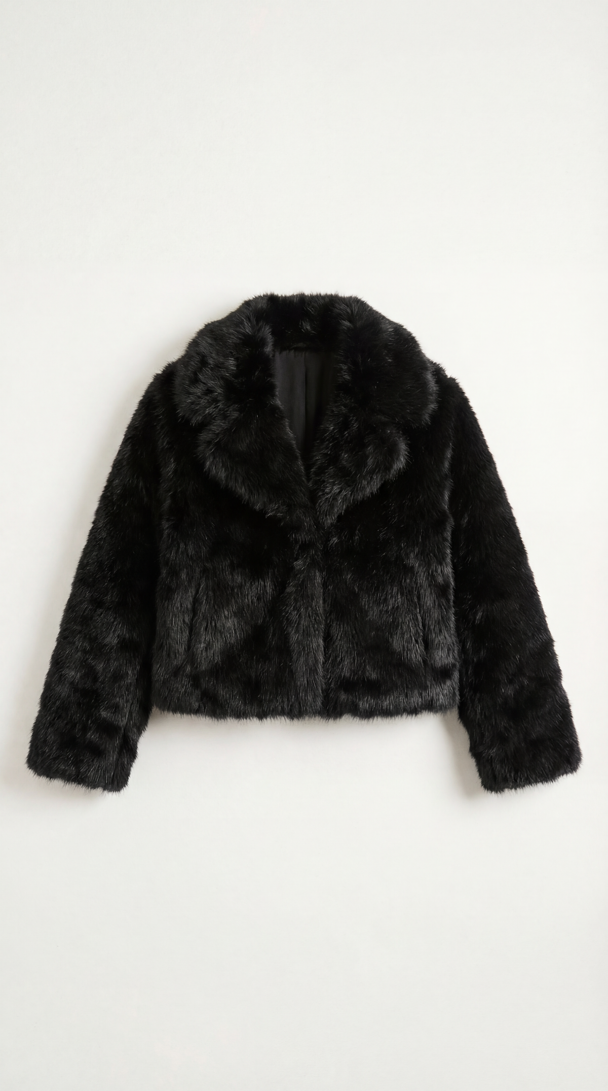 Patricia | chaqueta negra de estilo peludo