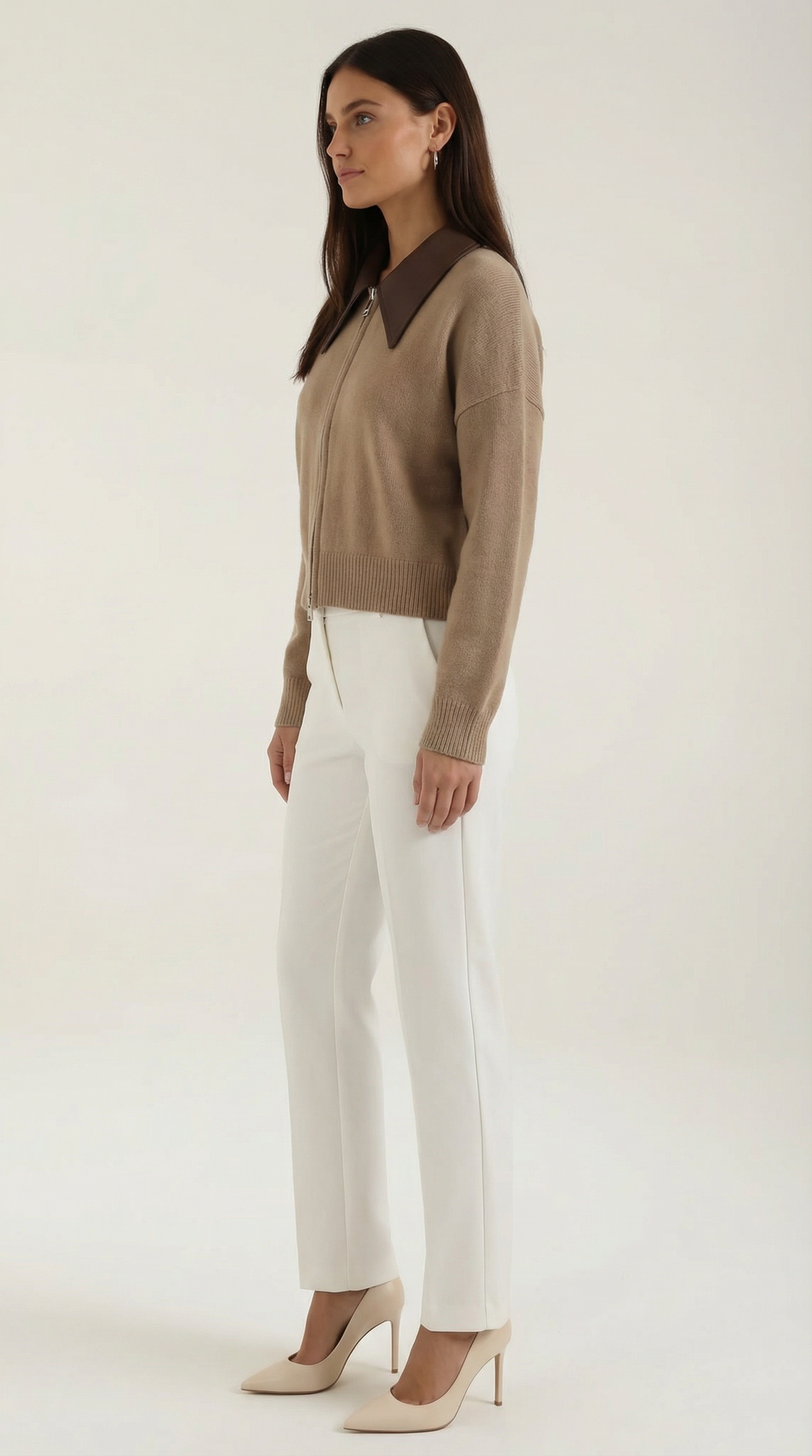 Elena | chaqueta corta con cuello en contraste y doble cremallera